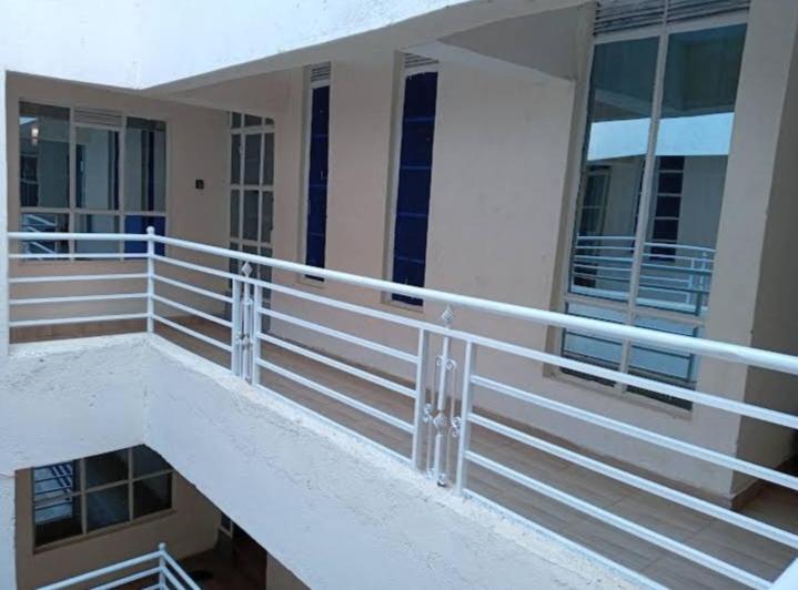 Eden Homes 1 Bedroom Near Town Homestay *
